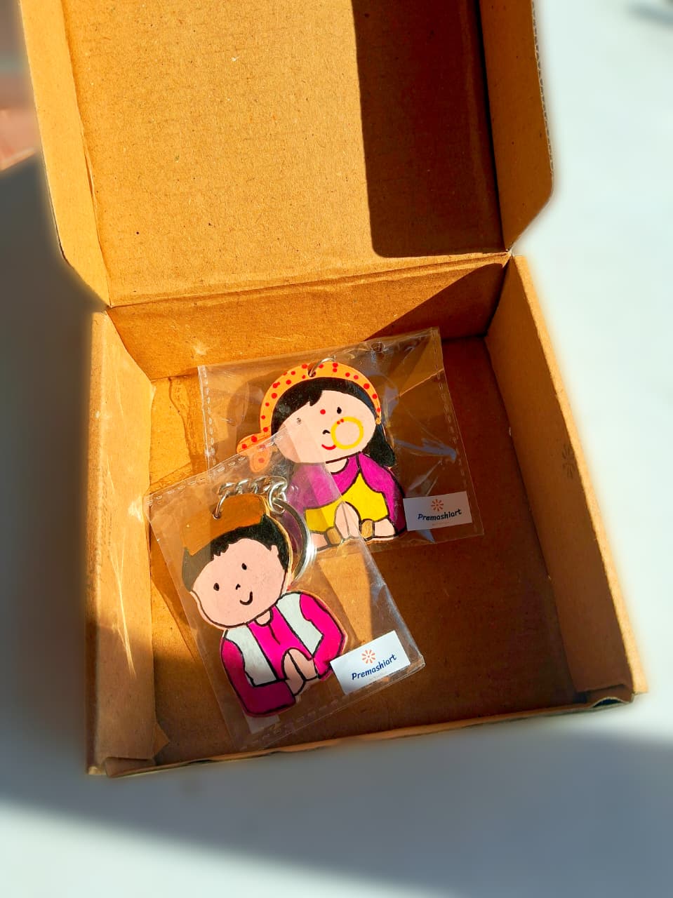 Lata Lati (pahadi pahadan)key chain pack of 2  Handpainted
