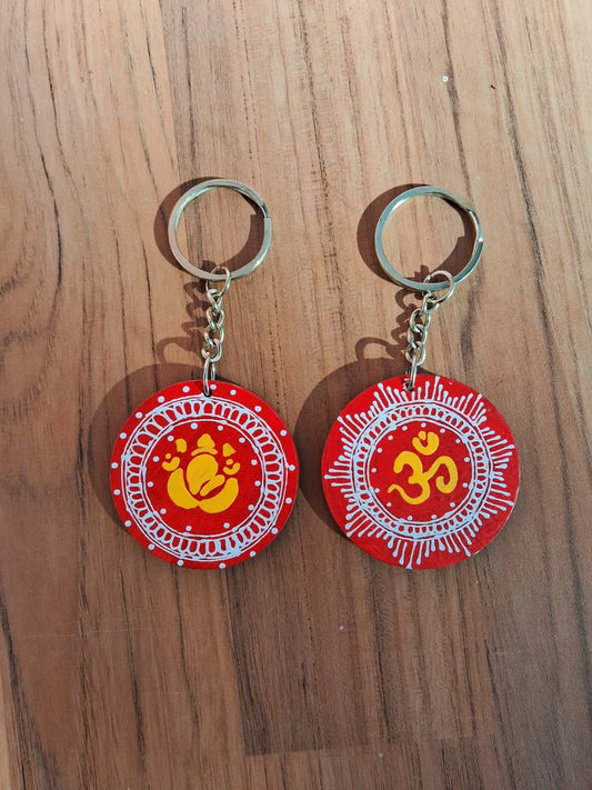 Premashiart handpainted aipan key chain (2)
