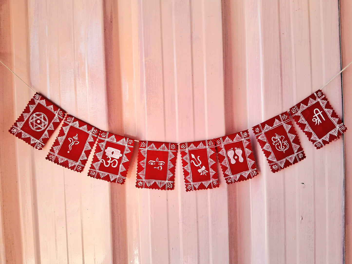 Virasat: Classic Red Aipan Toran || size M(75cm)