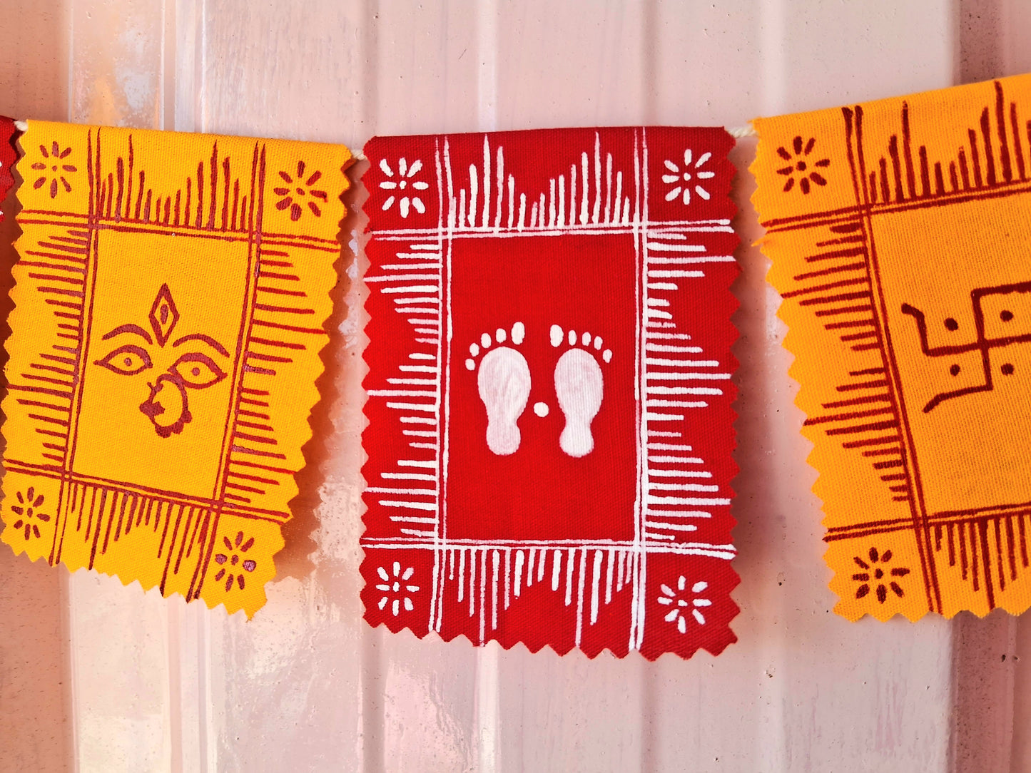 "Utsav Mala" (hand-painted spiritual Toran) size M 75cm